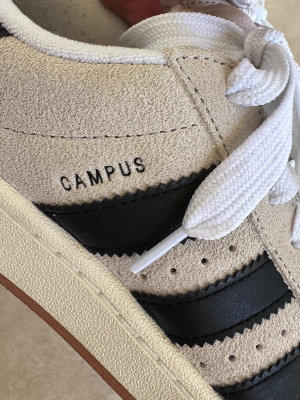 adidas Cream Sneakers with Black Stripes and Heel Tab - Picture 6 of 9